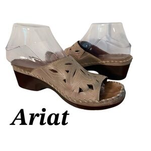Ariat tan Sandals Size 7.5